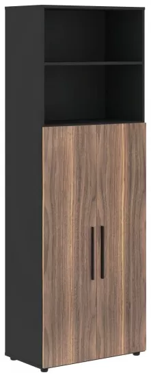 Шкаф с глухими средними дверьми